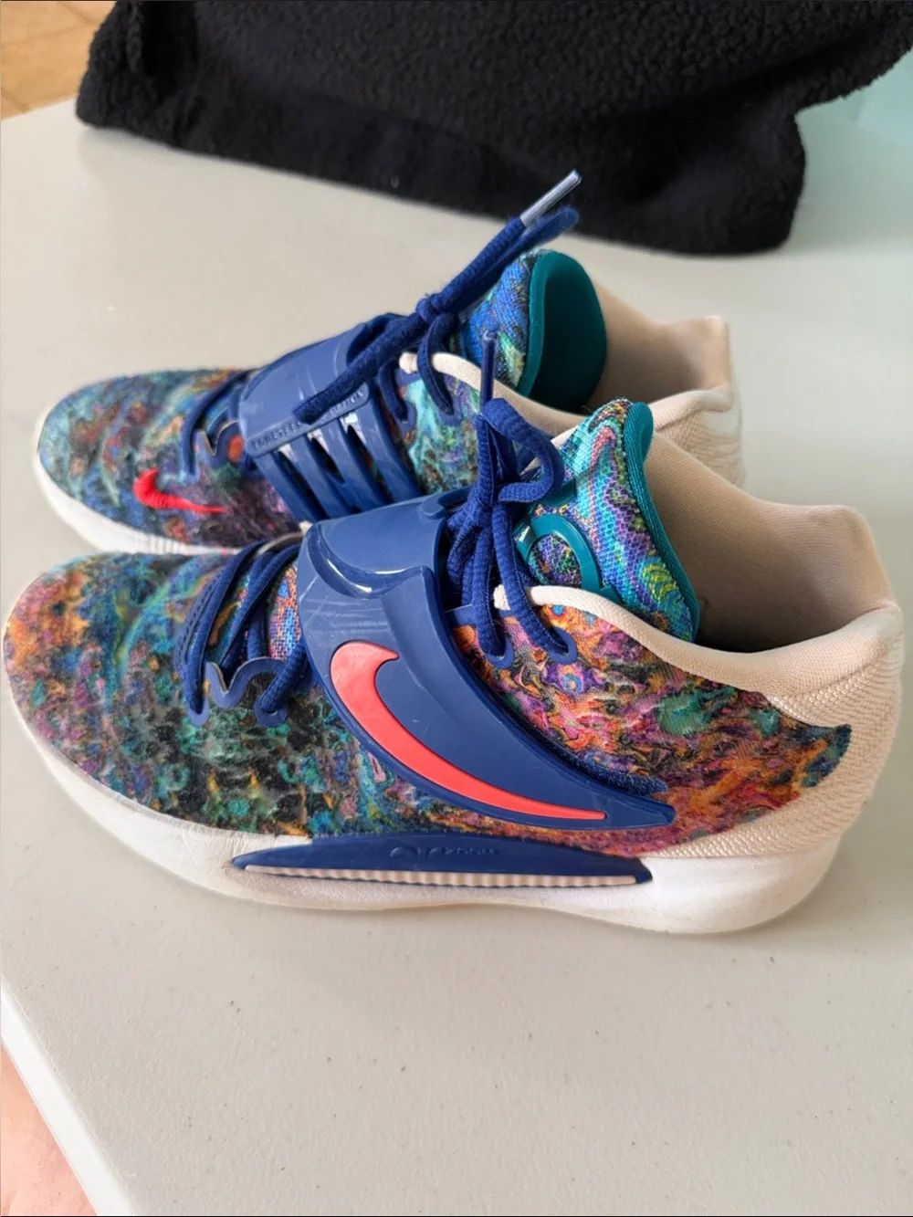 Nike KD 14 Basketball Shoes | Multi-Color Knit | Men's US 8.5 Kevin Durant